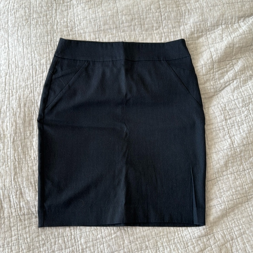 navy skirt